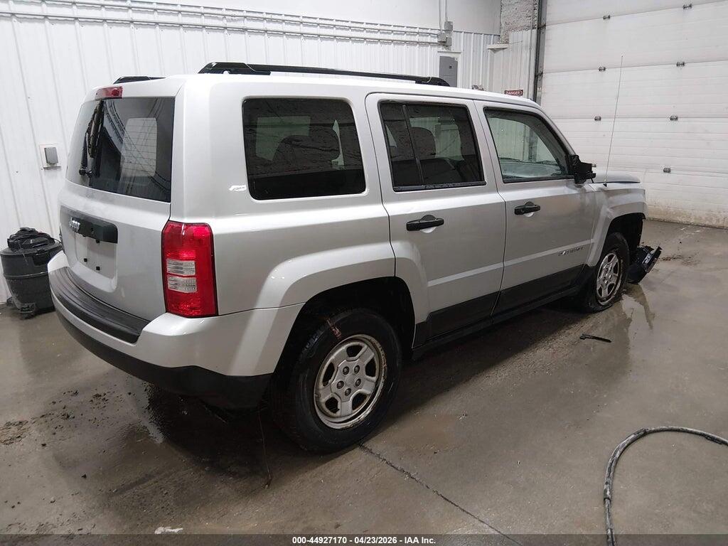 1C4NJRBB0CD611889 2012 JEEP PATRIOT photo no. 4