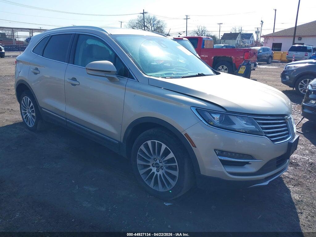 5LMCJ3D95HUL61063 2017 LINCOLN MKC photo no. 1