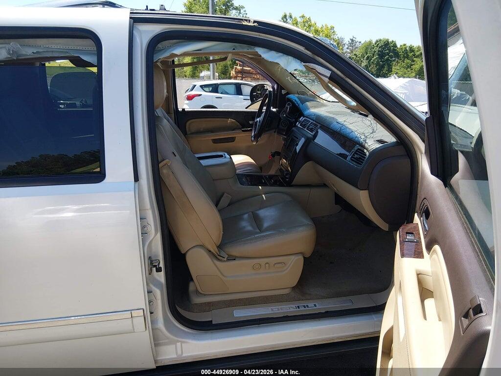 1GKS1MEF4BR309547 2011 GMC YUKON XL 1500 photo no. 5