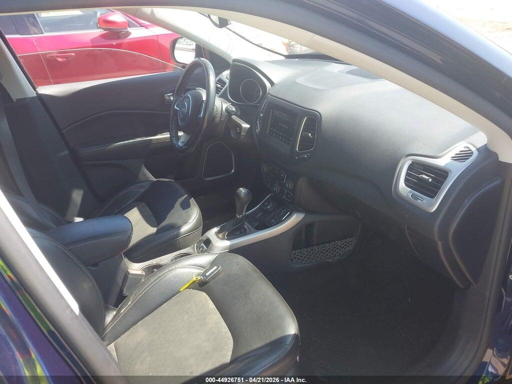 3C4NJDBB1LT123113 2020 JEEP COMPASS photo no. 5