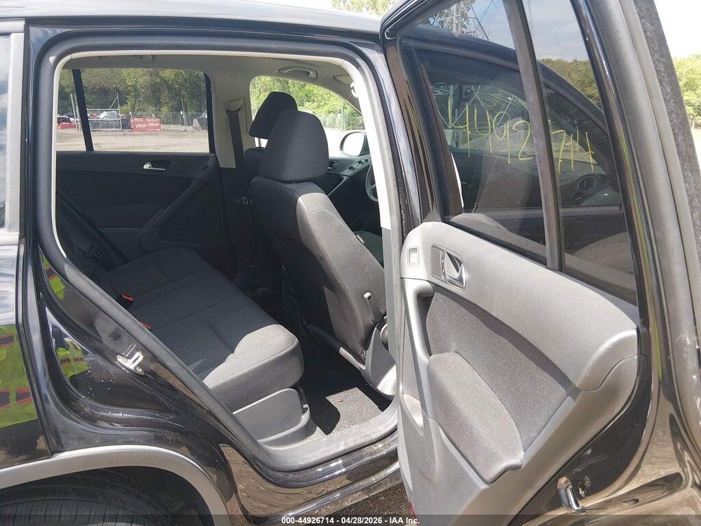 WVGBV7AX2HK042602 2017 VOLKSWAGEN TIGUAN photo no. 8
