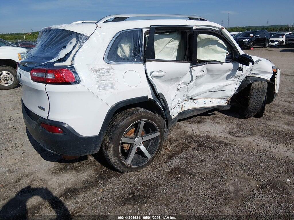 1C4PJLCB6HD240698 2017 JEEP CHEROKEE photo no. 4