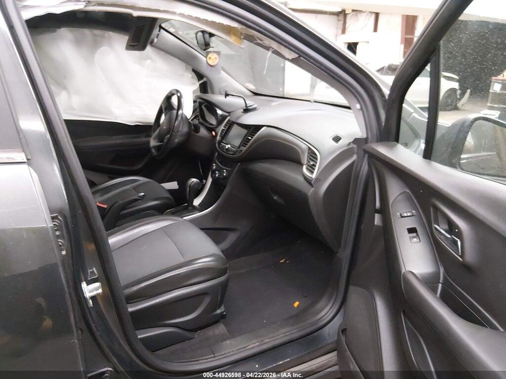 3GNCJLSB9HL168204 2017 CHEVROLET TRAX photo no. 5