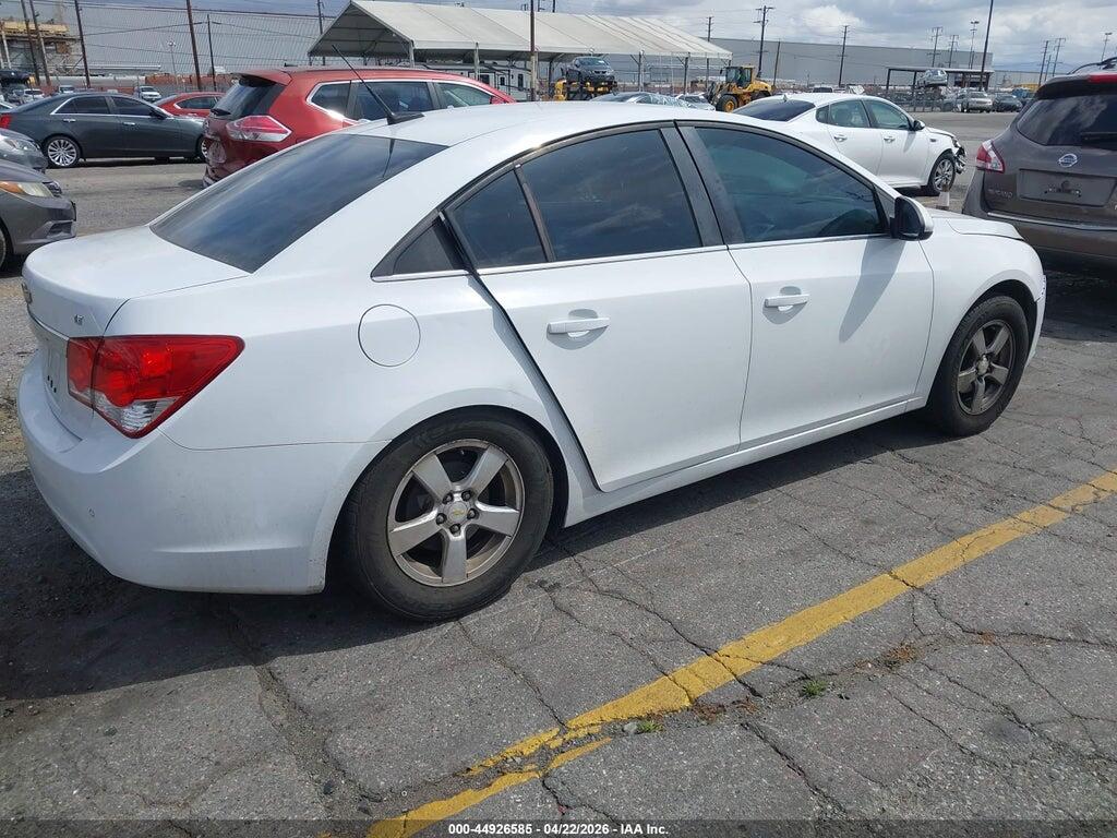 1G1PF5S96B7228304 2011 CHEVROLET CRUZE photo no. 4
