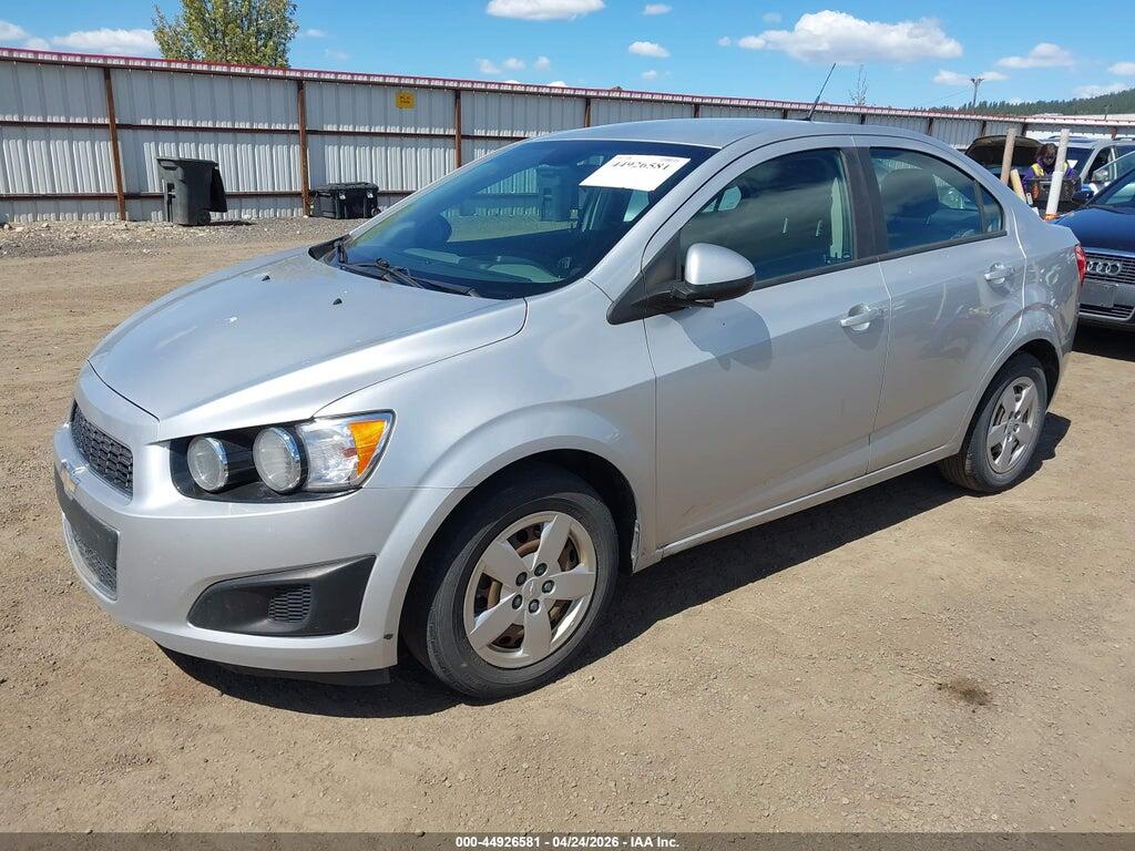 1G1JA5SH4D4196226 2013 CHEVROLET SONIC photo no. 2
