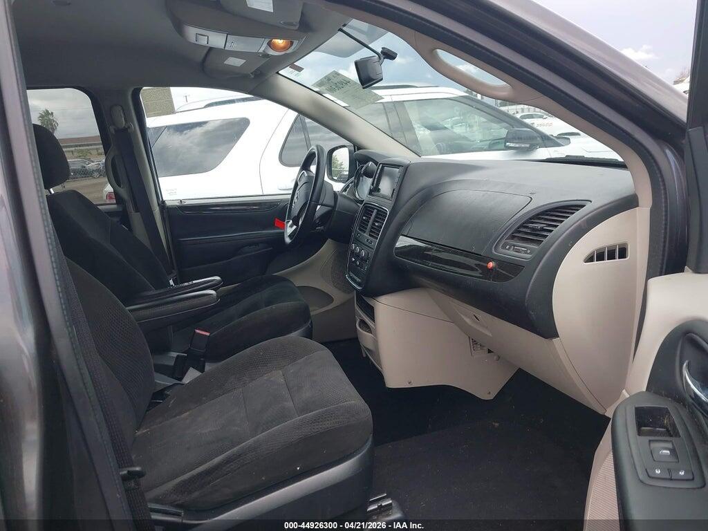2C4RDGBG4HR554707 2017 DODGE GRAND CARAVAN photo no. 5
