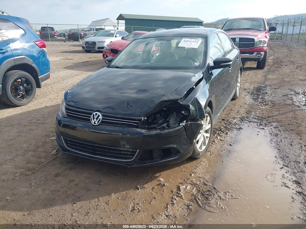 3VWBP7AJ2DM397487 2013 VOLKSWAGEN JETTA photo no. 2