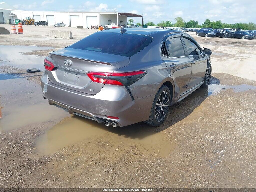 4T1G11AK3LU892156 2020 TOYOTA CAMRY photo no. 4