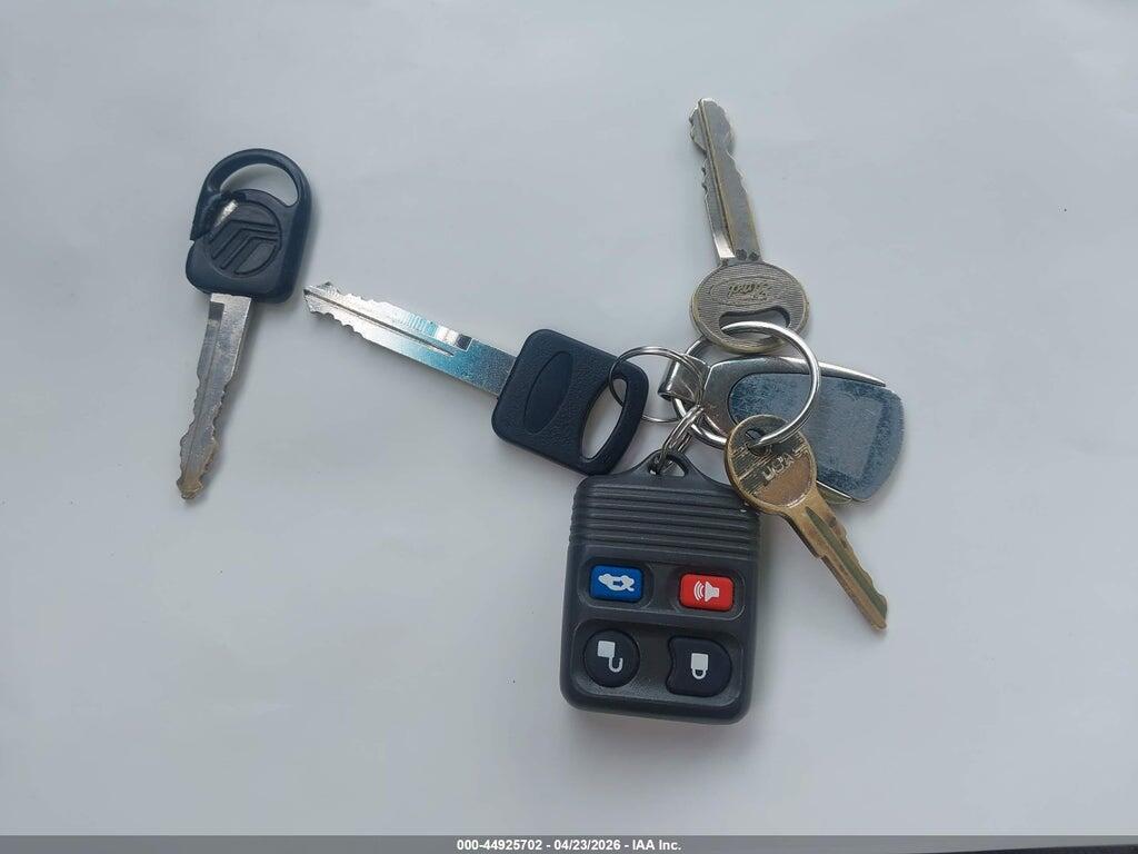 2MELM75W9SX626401 1995 MERCURY GRAND MARQUIS photo no. 11