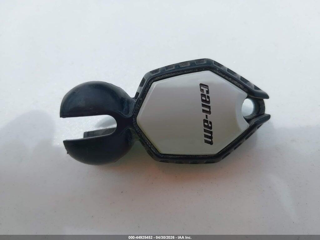 3JBVWAV20MK000635 2021 CAN-AM MAVERICK X3 photo no. 11