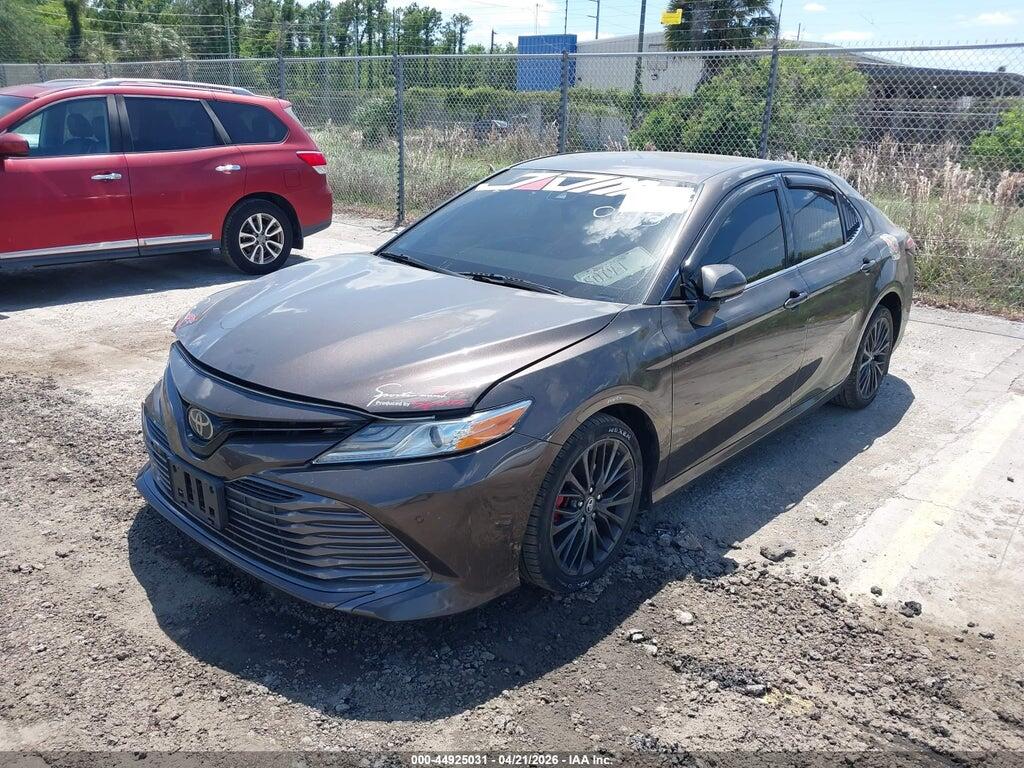 4T1B11HK4JU020615 2018 TOYOTA CAMRY photo no. 2