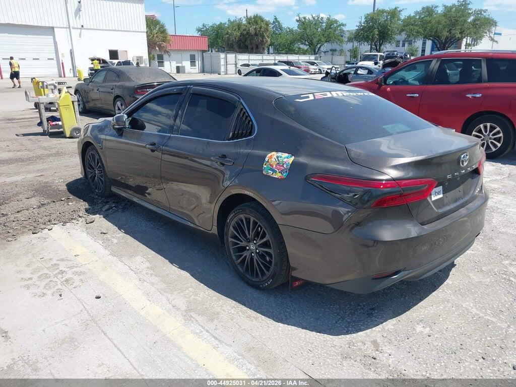 4T1B11HK4JU020615 2018 TOYOTA CAMRY photo no. 3
