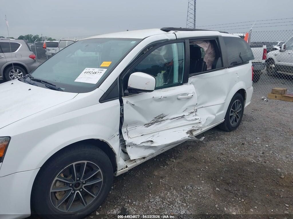 2C4RDGEG9HR698040 2017 DODGE GRAND CARAVAN photo no. 6