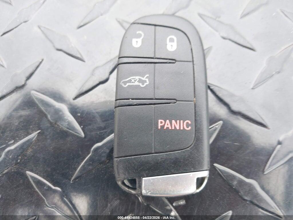 1C3CCCAB1FN634519 2015 CHRYSLER 200 photo no. 11