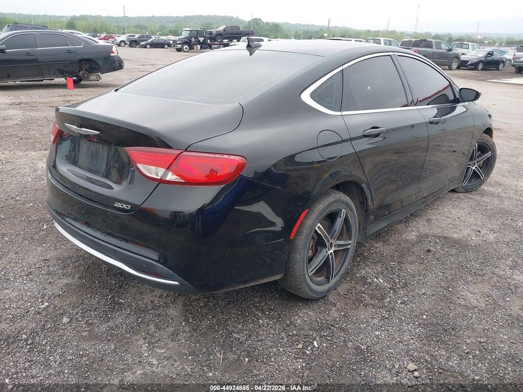 1C3CCCAB1FN634519 2015 CHRYSLER 200 photo no. 4