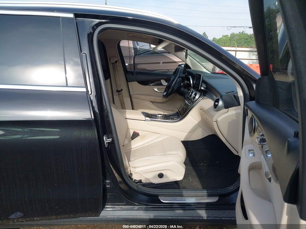 WDC0G4JB3HF142011 2017 MERCEDES-BENZ GLC 300 photo no. 5