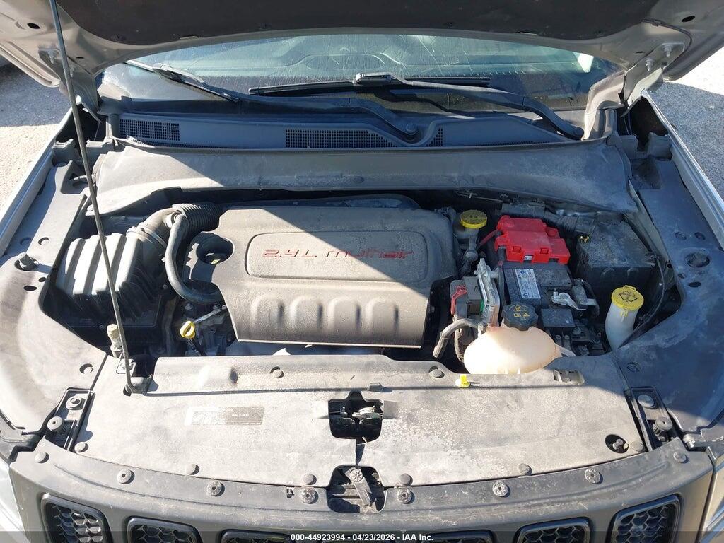3C4NJCBB5KT762975 2019 JEEP COMPASS photo no. 10