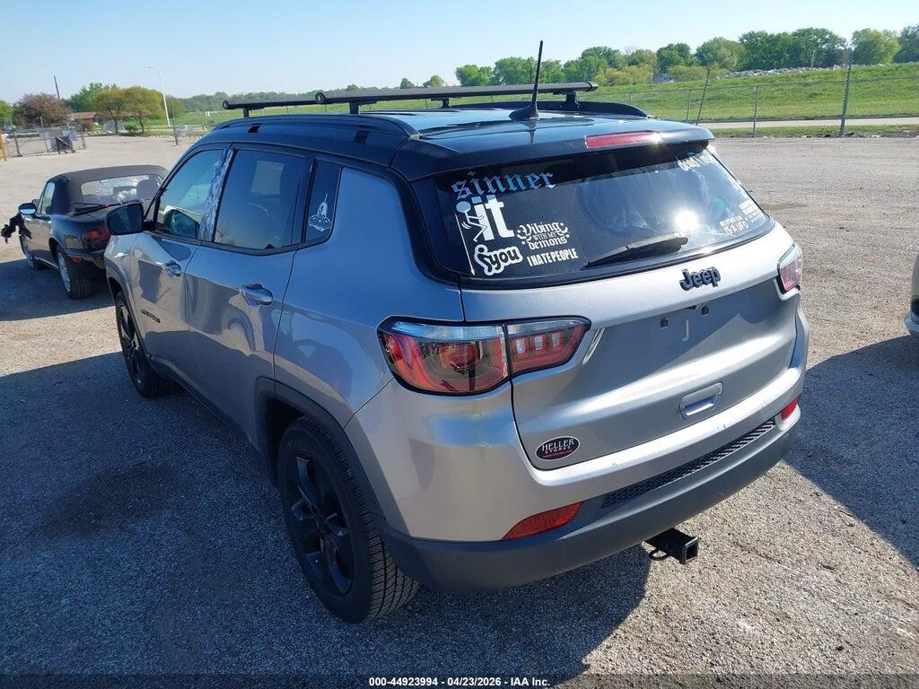3C4NJCBB5KT762975 2019 JEEP COMPASS photo no. 3