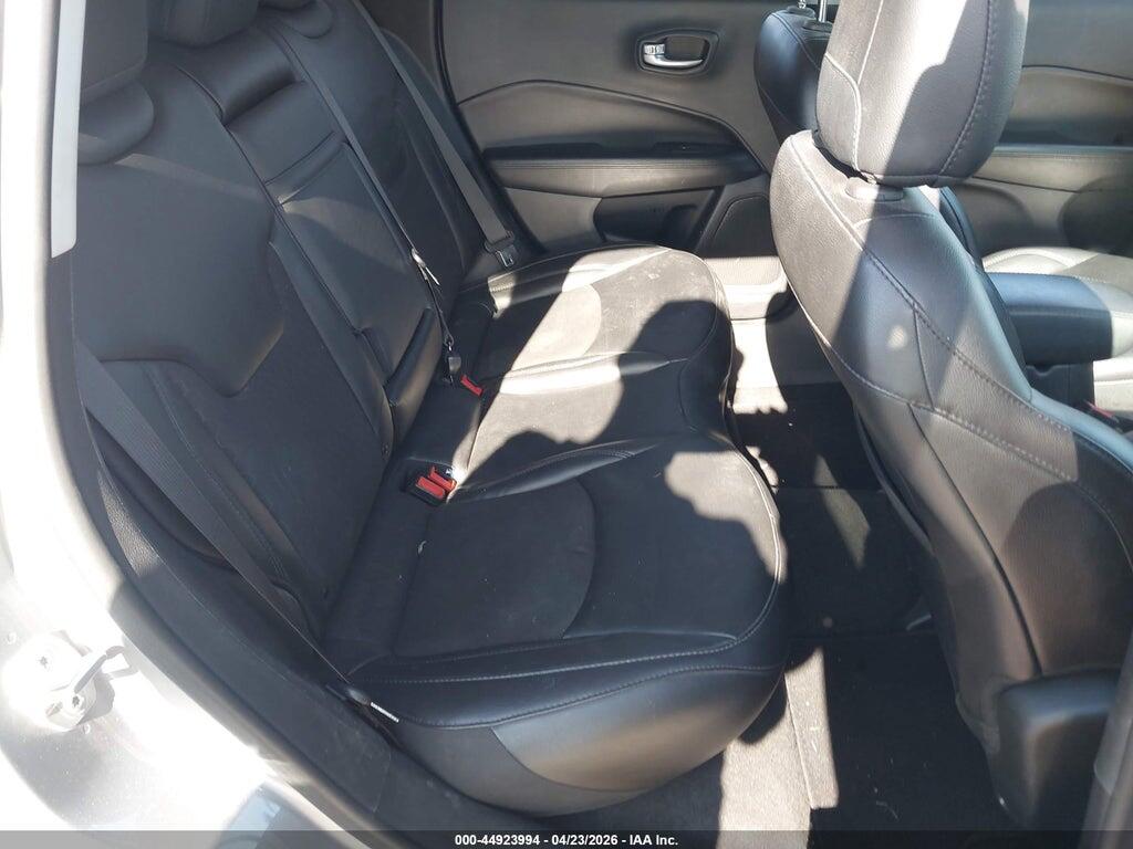 3C4NJCBB5KT762975 2019 JEEP COMPASS photo no. 8