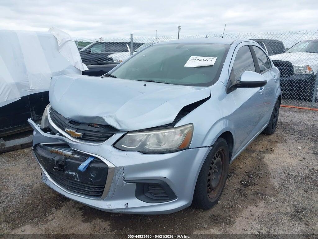 1G1JB5SH7H4172070 2017 CHEVROLET SONIC photo no. 2