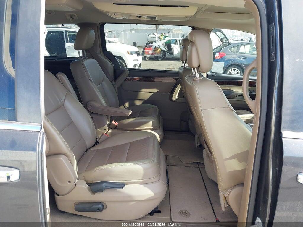 2C4RVADG3CR164813 2012 VOLKSWAGEN ROUTAN photo no. 8