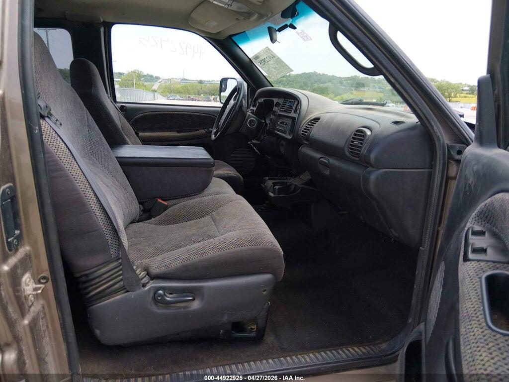 3B7KF23691G206398 2001 DODGE RAM 2500 photo no. 5