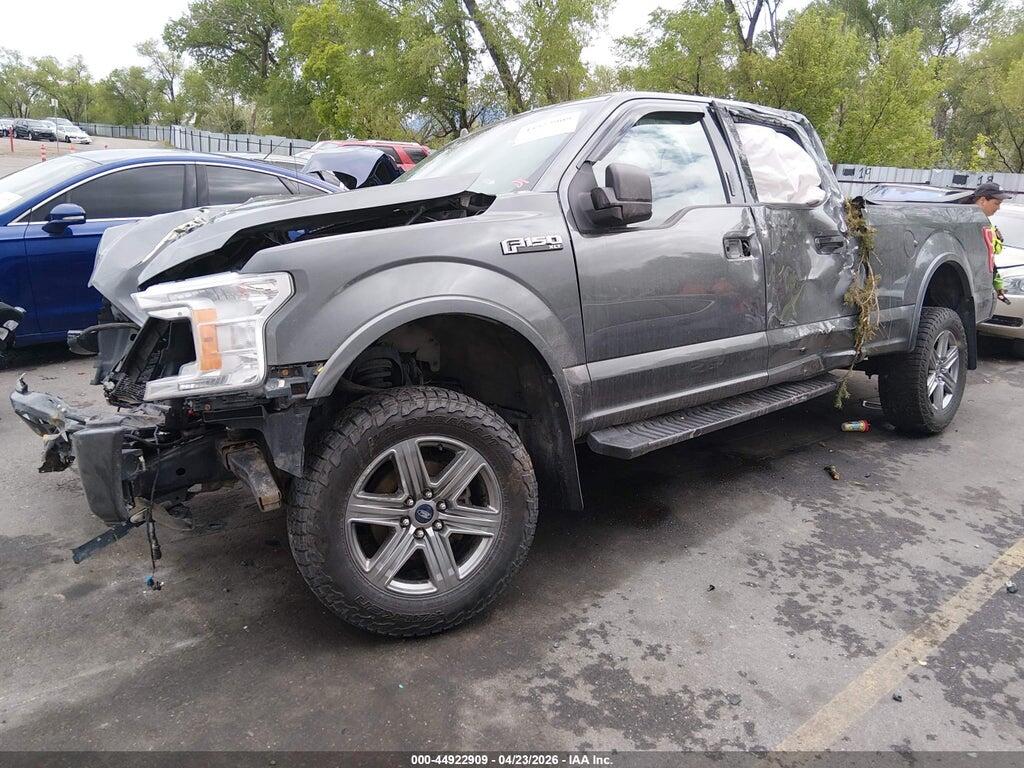 1FTFW1EG0JFA21210 2018 FORD F-150 photo no. 2