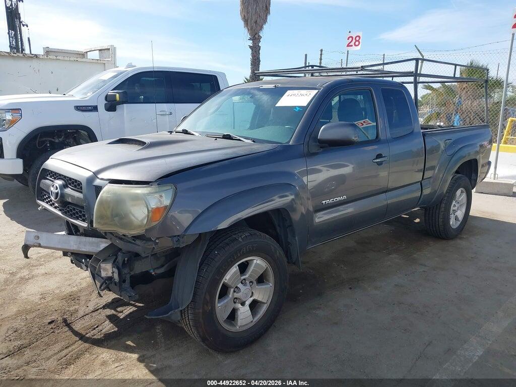5TFTU4GN3BX003236 2011 TOYOTA TACOMA photo no. 2