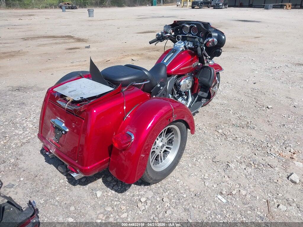 1HD1MAM15DB854105 2013 HARLEY-DAVIDSON FLHTCUTG photo no. 4