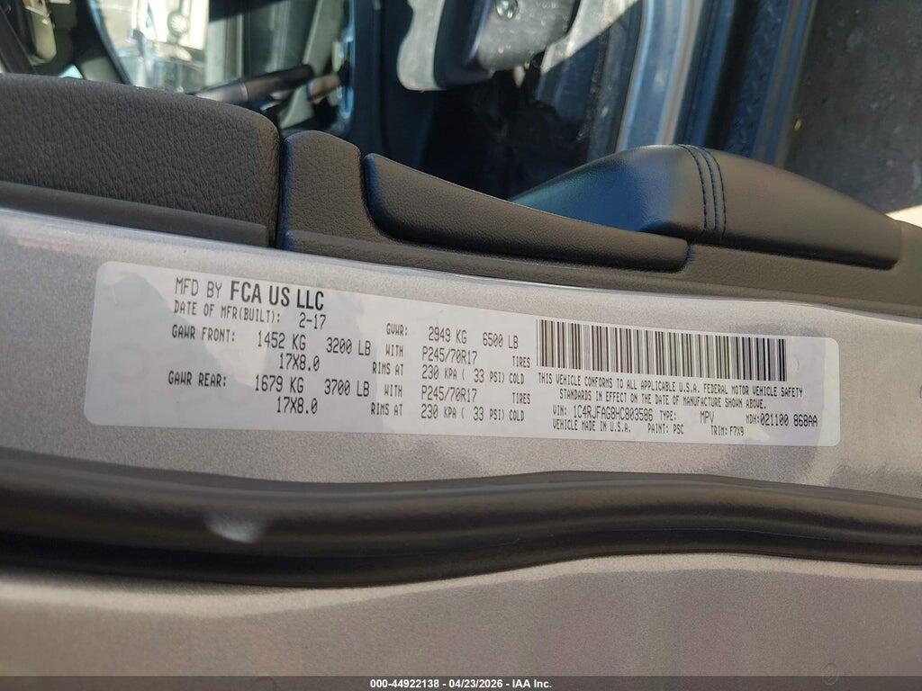 1C4RJFAG8HC803586 2017 JEEP GRAND CHEROKEE photo no. 9