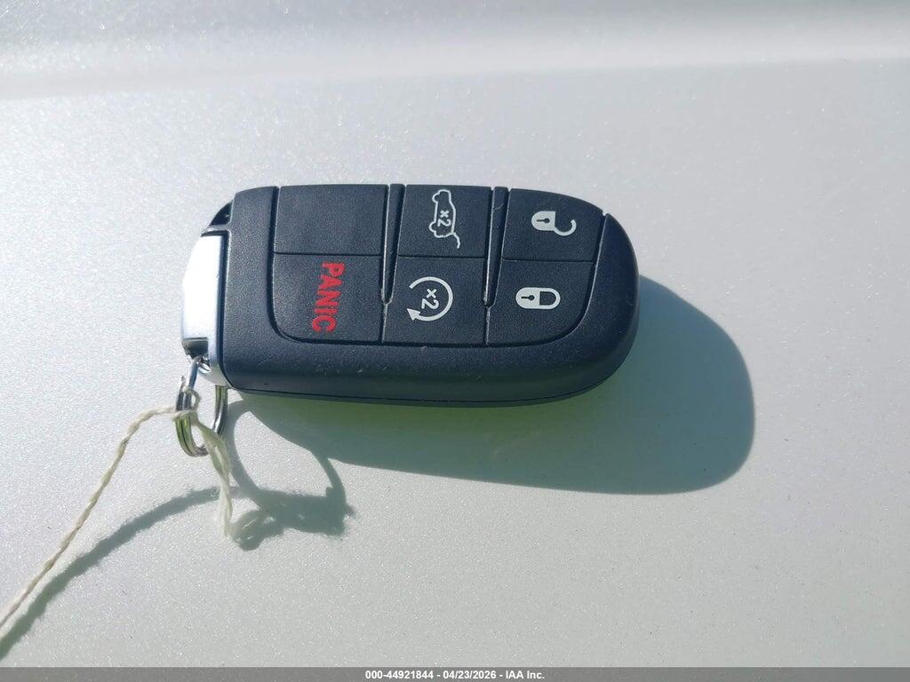 1C4RJFCGXHC801660 2017 JEEP GRAND CHEROKEE photo no. 11