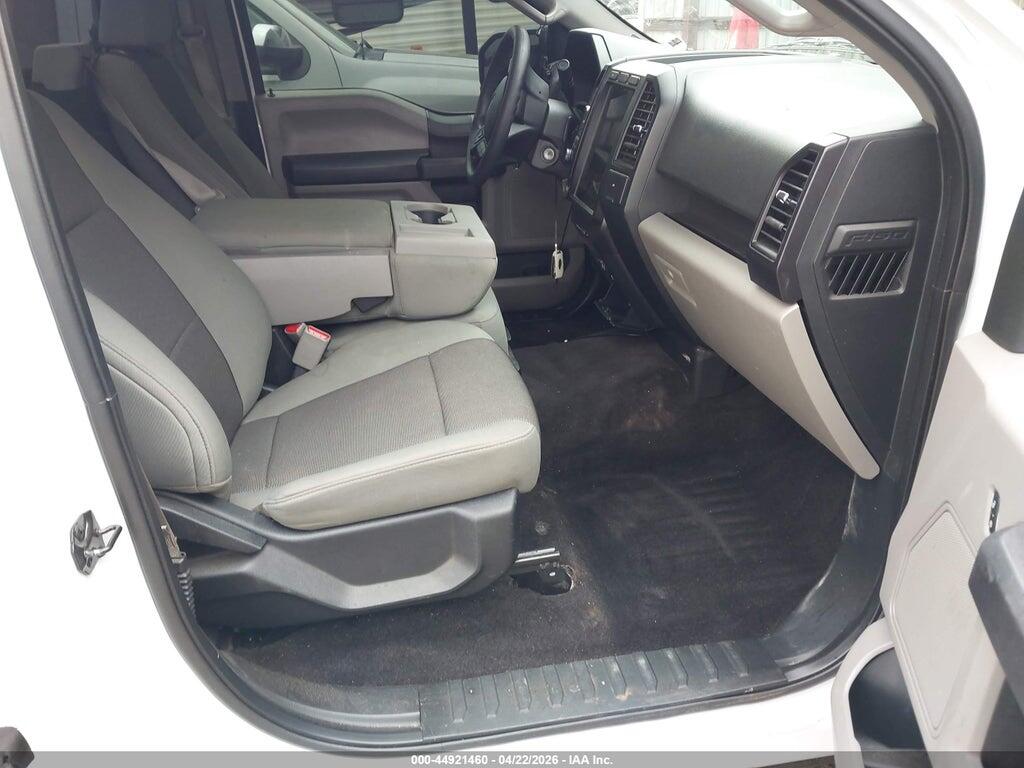 1FTMF1CF3HKE09440 2017 FORD F-150 photo no. 5