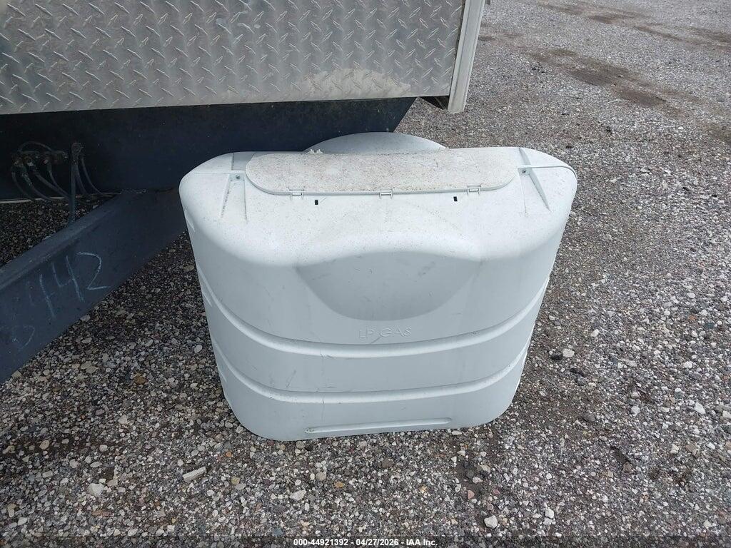 4V0TC30299A008442 2009 CROSSROADS ZINGER 30 BH photo no. 7