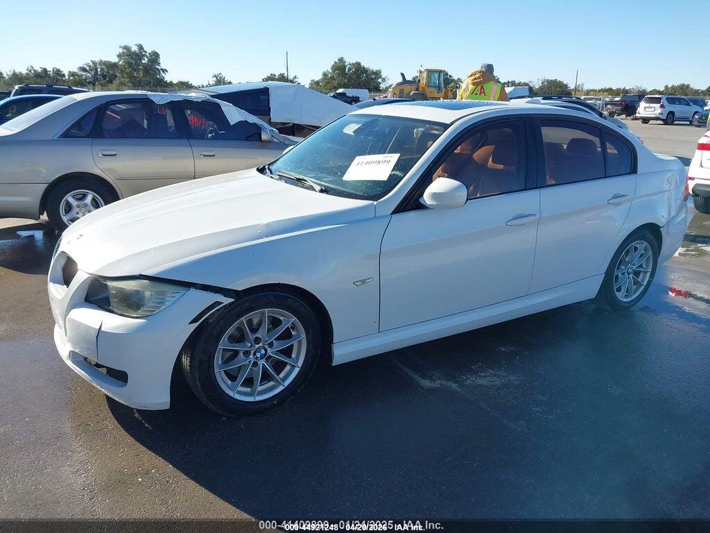 WBAPH5G51ANM34810 2010 BMW 328I photo no. 2