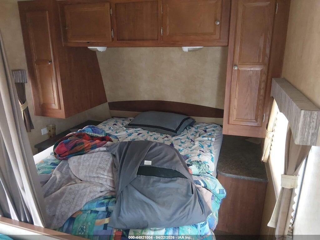 1UJBJ0BN3C77B0080 2012 JAYCO JAY FLIGHT photo no. 5