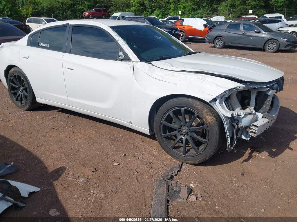 2C3CDXHG1GH246156 2016 DODGE CHARGER photo no. 1