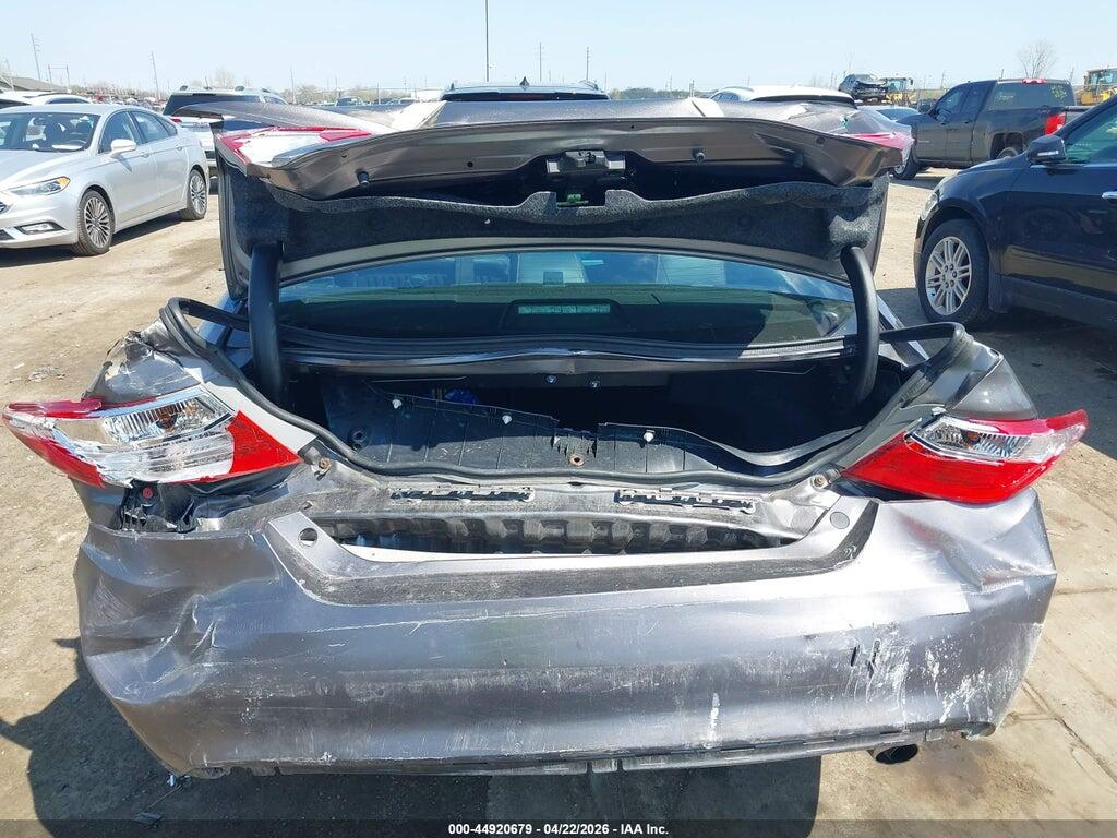 4T1BF1FK8HU371364 2017 TOYOTA CAMRY photo no. 6