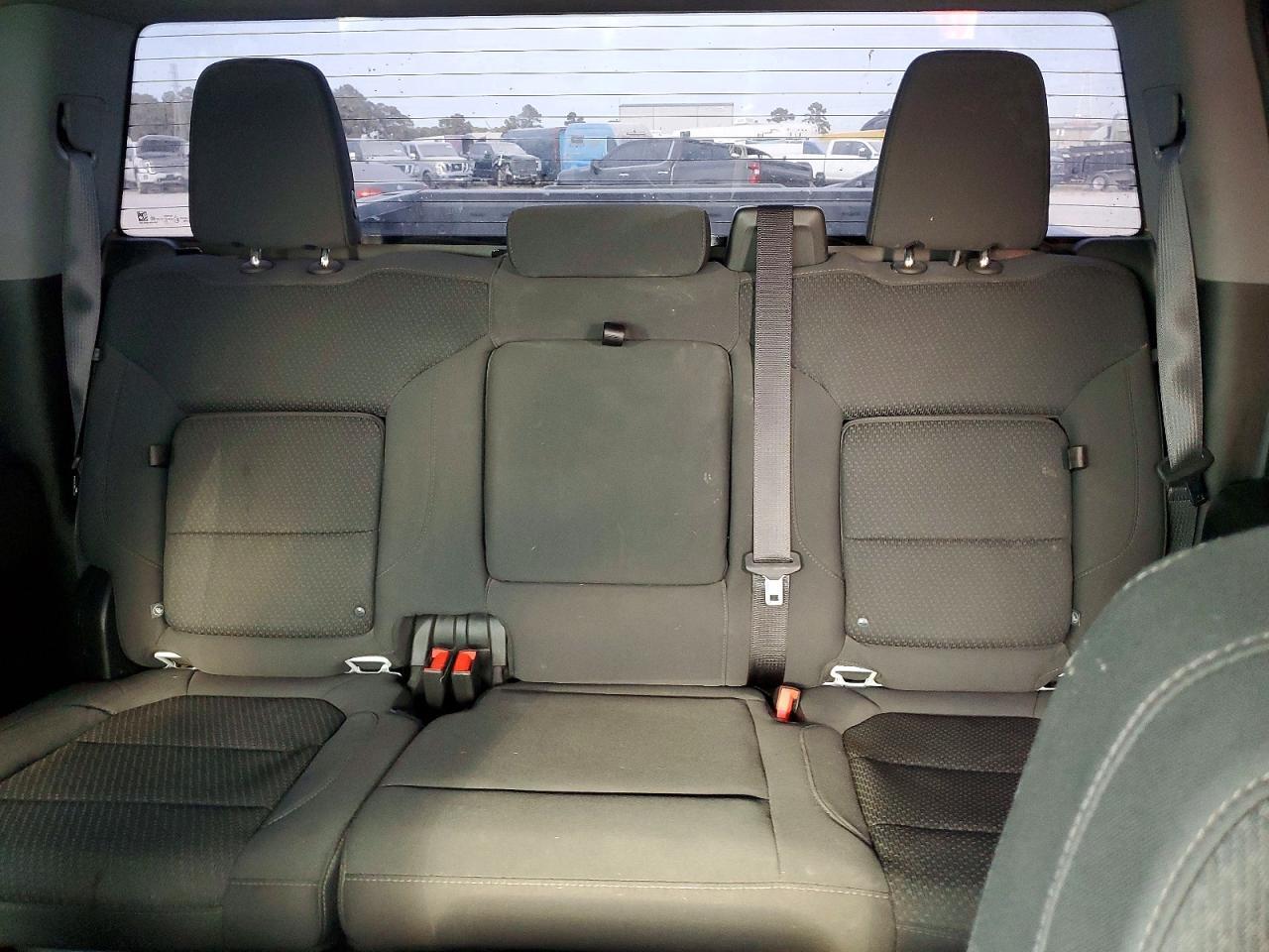 2022 CHEVROLET SILVERADO LTD C1500 CUSTOM — Фото 10 из 13