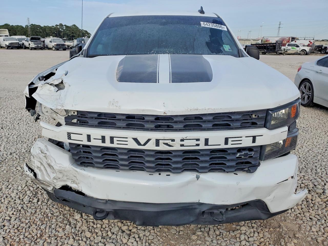 2022 CHEVROLET SILVERADO LTD C1500 CUSTOM — Фото 5 из 13