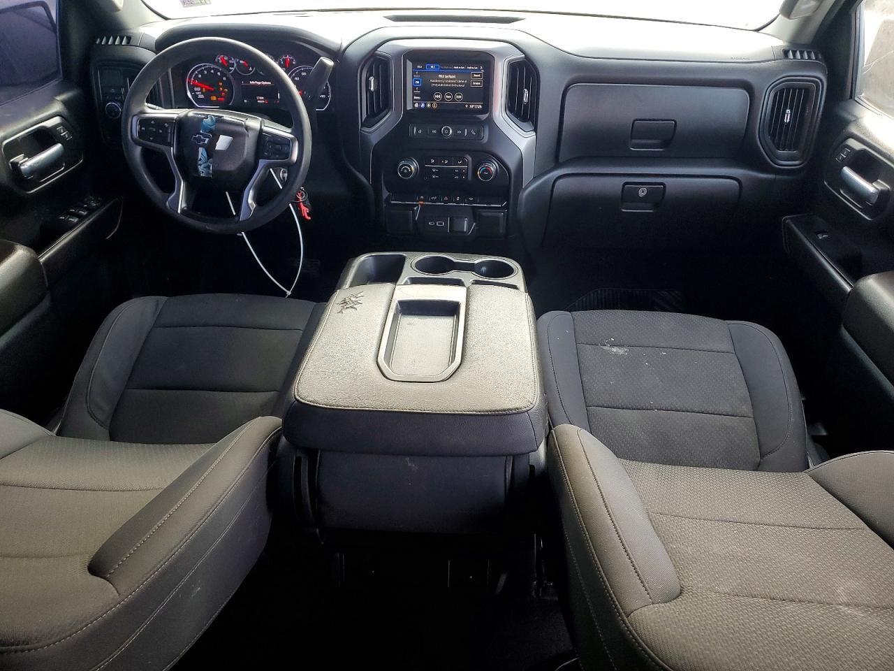 2022 CHEVROLET SILVERADO LTD C1500 CUSTOM — Фото 8 из 13