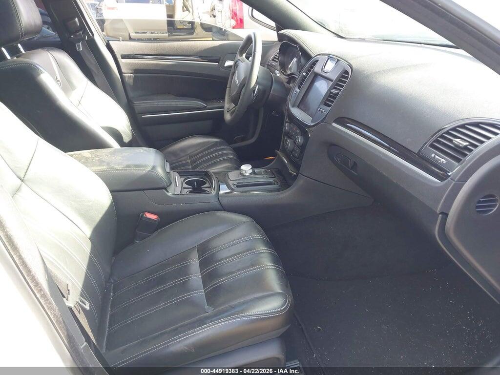 2C3CCABG8PH561030 2023 CHRYSLER 300 photo no. 5