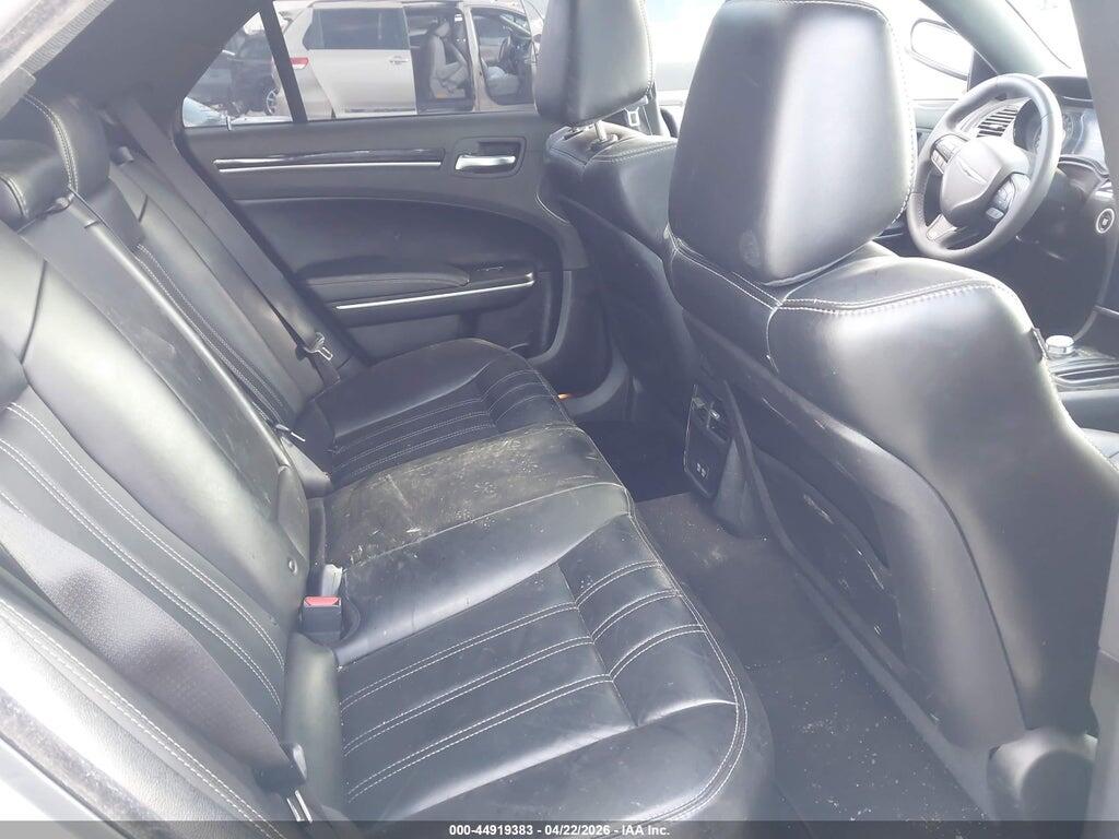 2C3CCABG8PH561030 2023 CHRYSLER 300 photo no. 8