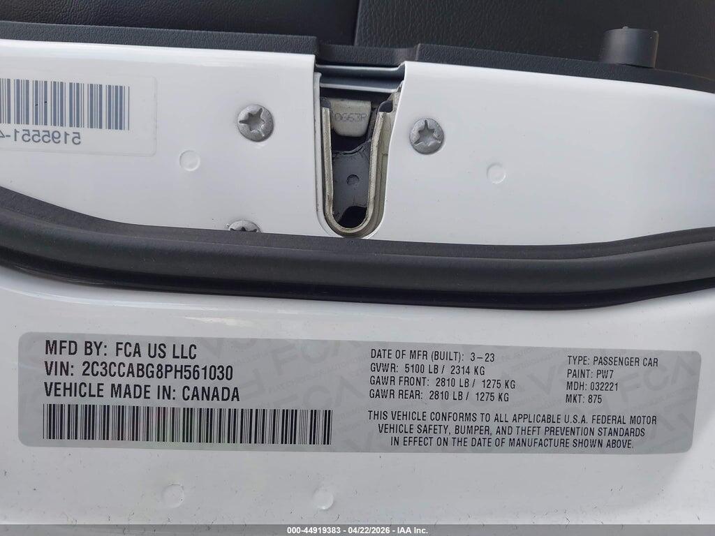 2C3CCABG8PH561030 2023 CHRYSLER 300 photo no. 9