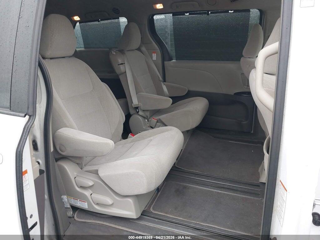 5TDKZ3DC8JS921658 2018 TOYOTA SIENNA photo no. 8