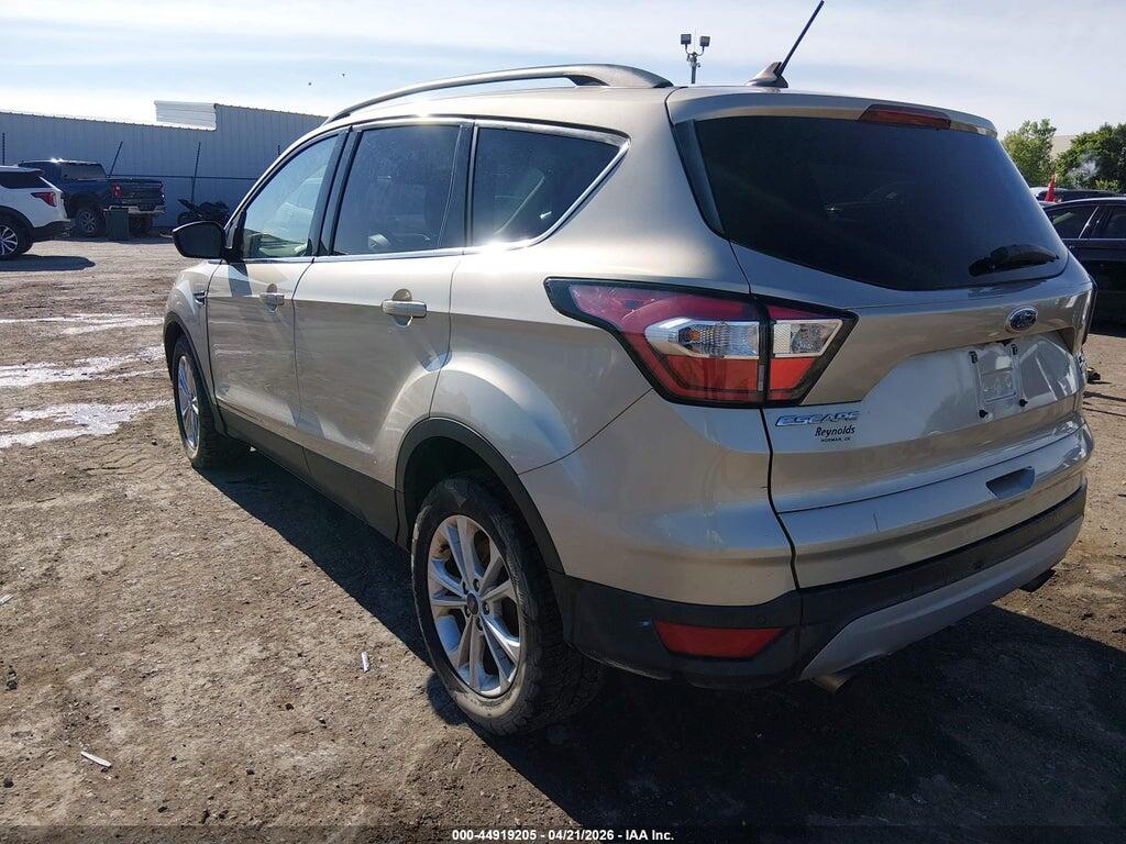 1FMCU0GD4JUA58385 2018 FORD ESCAPE photo no. 3