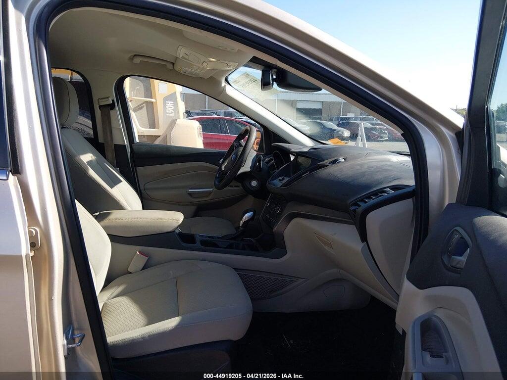 1FMCU0GD4JUA58385 2018 FORD ESCAPE photo no. 5