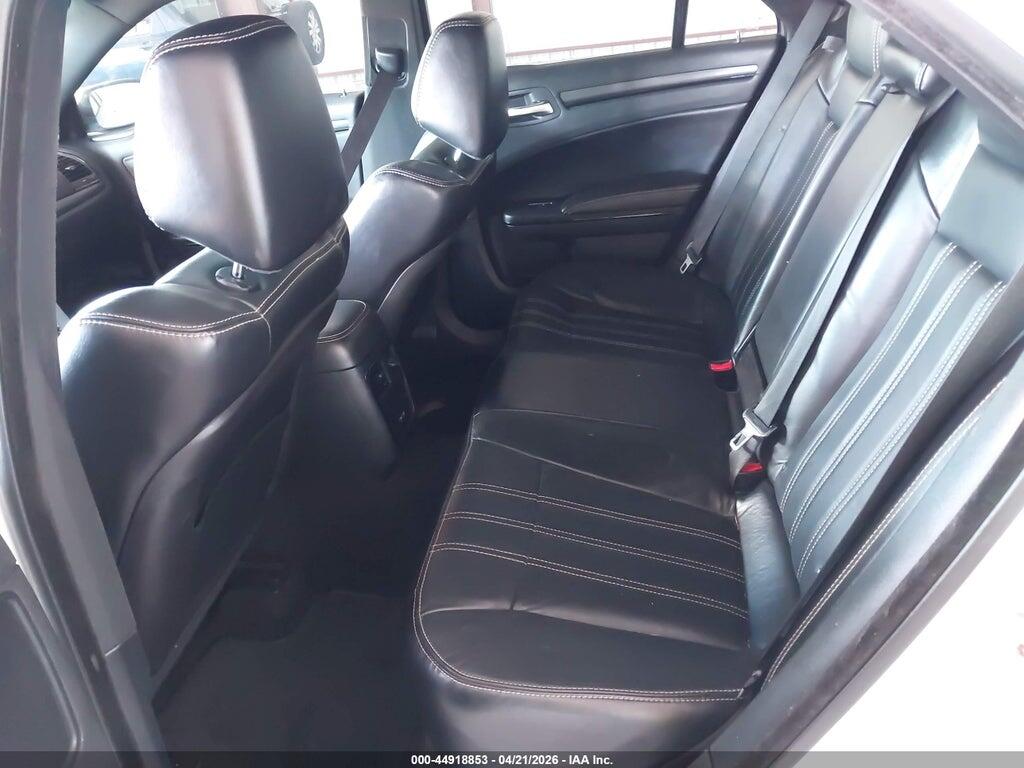 2C3CCAGG4GH136364 2016 CHRYSLER 300 photo no. 8