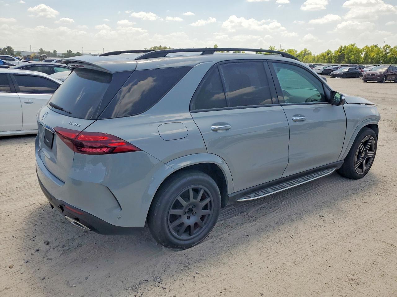 2025 MERCEDES-BENZ GLE 350 4MATIC — Фото 3 из 13