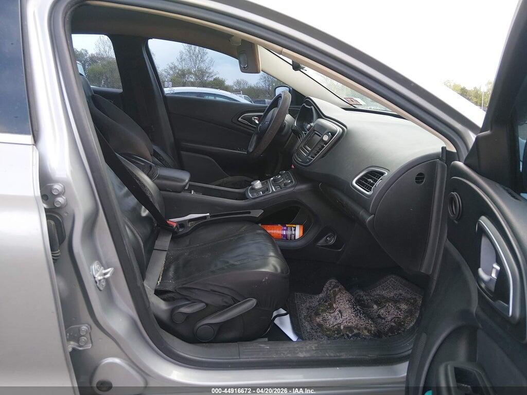 1C3CCCAB4FN578673 2015 CHRYSLER 200 photo no. 5