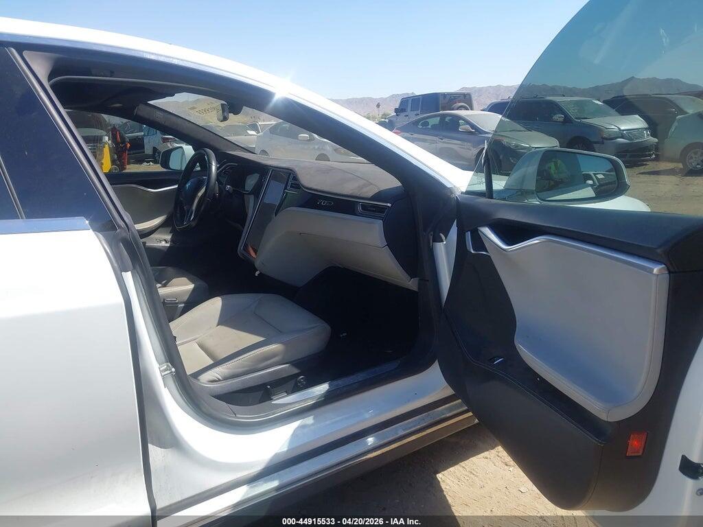 5YJSA1E22FF119118 2015 TESLA MODEL S photo no. 5